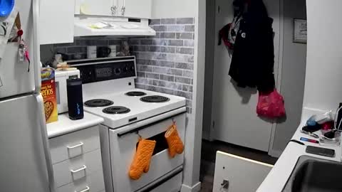 Angel online show from 03-04-26, 05:30