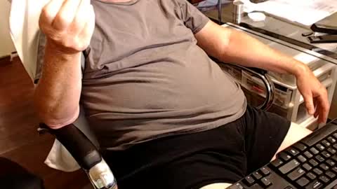 edginginedmonton online show from 06-22-26, 05:54