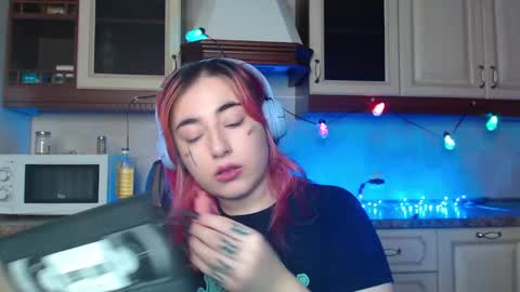 fickle demon made of clumps of matter online show from 12-31-24, 01:57