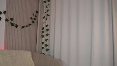 Lisa  online show from 02-27-25, 04:20