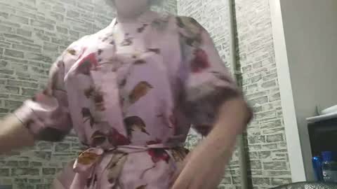 Snapshot of edithmanning chatting on 12-11-24, 05:59 edithmanning online show from 12-11-24, 05:59