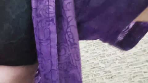 Snapshot of edithmanning chatting on 12-16-24, 07:26 edithmanning online show from 12-16-24, 07:26