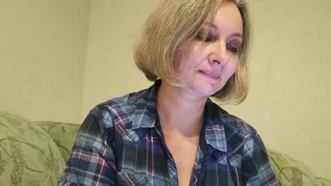 Snapshot of edithmanning chatting on 01-20-25, 08:41 edithmanning online show from 01-20-25, 08:41