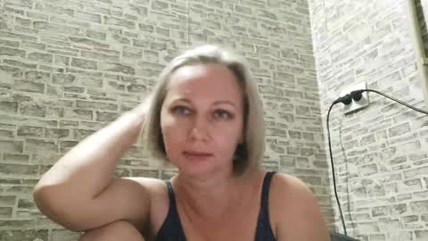 Snapshot of edithmanning chatting on 01-29-25, 03:26 edithmanning online show from 01-29-25, 03:26