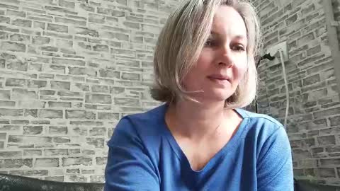 Snapshot of edithmanning chatting on 03-11-25, 09:13 edithmanning online show from 03-11-25, 09:13