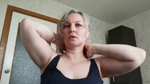 edithmanning online show from 06-11-26, 10:57