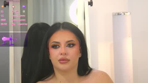 Snapshot of editholiviere chatting on 10-27-25, 09:35 Edith online show from 10-27-25, 09:35