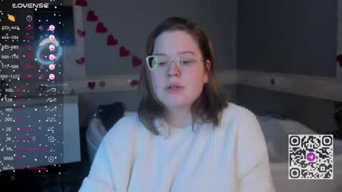 Snapshot of ednaadamse chatting on 03-03-26, 08:31 ednaadamse online show from 03-03-26, 08:31