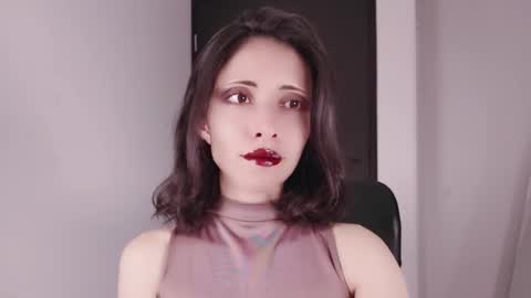 Snapshot of edranah chatting on 12-20-25, 11:34 Edranah online show from 12-20-25, 11:34