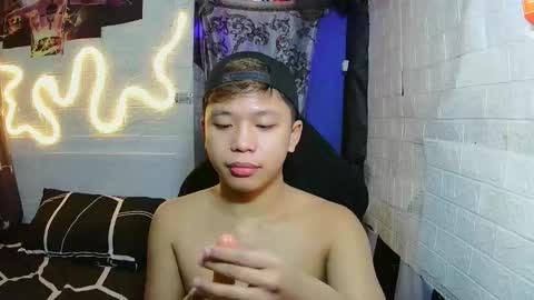 urasian chub online show from 11-12-25, 05:57