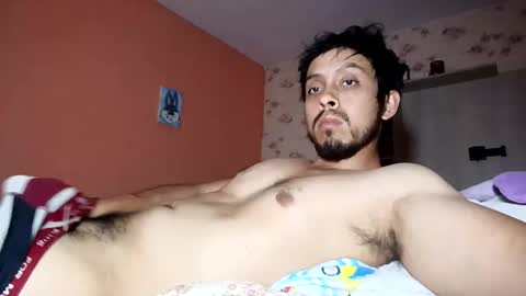 Snapshot of eduar99latino chatting on 05-05-26, 05:04 Eduar99 online show from 05-05-26, 05:04