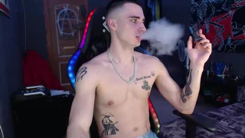 Eduar online show from 12-25-24, 11:22