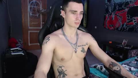 Eduar online show from 10-31-25, 10:27