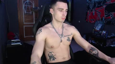 Eduar online show from 11-17-25, 02:56