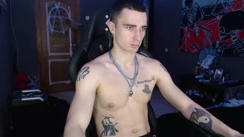 Eduar online show from 11-19-25, 01:55