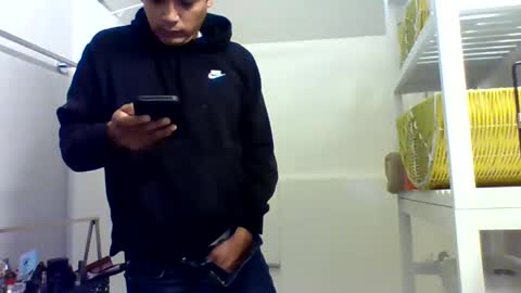 Snapshot of eduardo0084 chatting on 12-21-24, 03:20 eduardo0084 online show from 12-21-24, 03:20