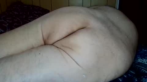Snapshot of edwalters chatting on 05-04-26, 11:34 Eddie online show from 05-04-26, 11:34