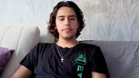 Snapshot of edward_51 chatting on 07-16-26, 11:16 Edward online show from 07-16-26, 11:16