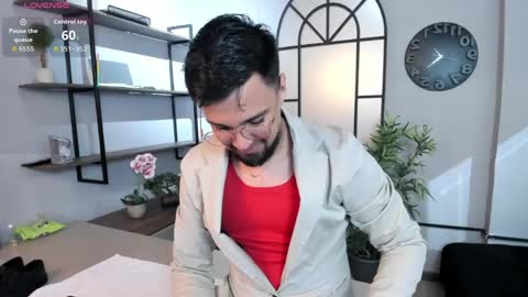 Eduardo online show from 03-23-26, 03:43