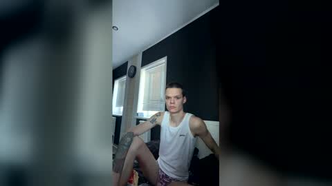 Snapshot of edward_secret chatting on 02-06-26, 12:08 edward_secret online show from 02-06-26, 12:08