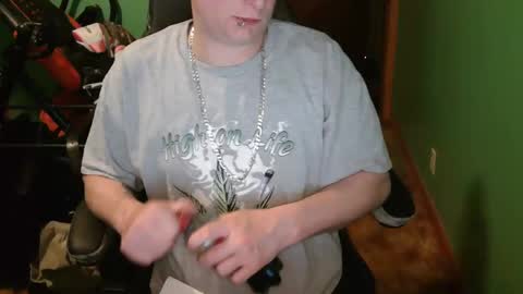 edwardaims_2please online show from 04-26-26, 03:04