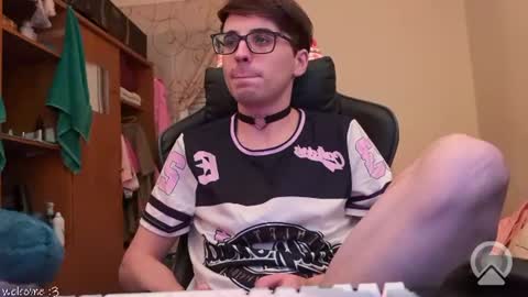 Alex online show from 06-18-26, 09:41