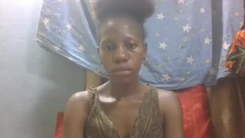 edwige770943 online show from 04-15-26, 02:40