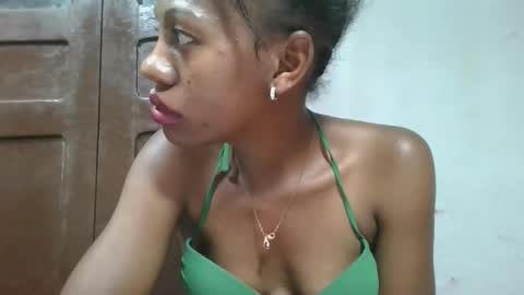 edwige770943 online show from 05-30-26, 08:17