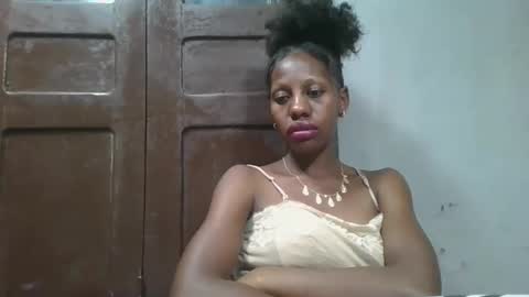 edwige770943 online show from 06-03-26, 05:40