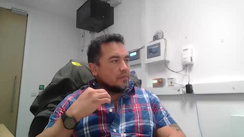 EdM online show from 01-12-26, 10:31