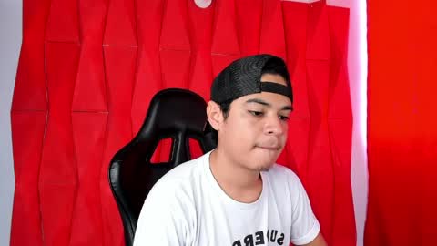 Snapshot of edy_play1 chatting on 05-17-26, 06:48 edy online show from 05-17-26, 06:48