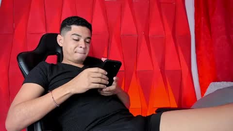 Snapshot of edy_play1 chatting on 05-31-26, 01:51 edy online show from 05-31-26, 01:51