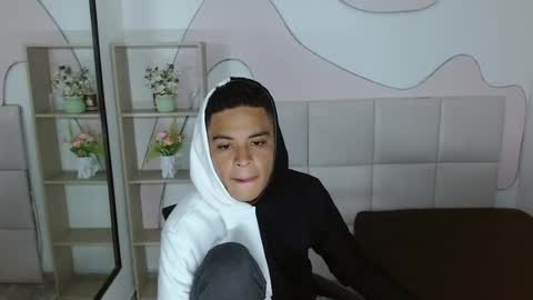 EdyLucianni online show from 07-11-26, 11:24