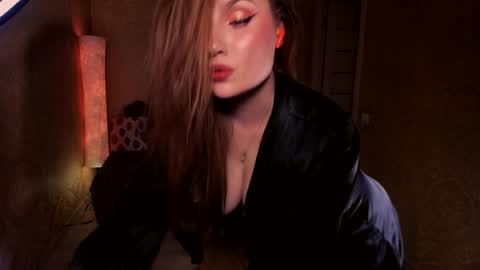 eesmaaarr online show from 05-15-26, 11:01