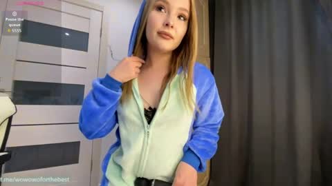 Lili online show from 06-03-26, 07:00