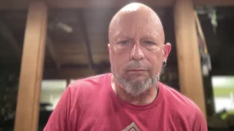 Snapshot of eevilempire chatting on 03-04-26, 06:58 Harley Biker online show from 03-04-26, 06:58