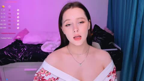 Snapshot of effie_lee chatting on 12-29-24, 07:53 Effie online show from 12-29-24, 07:53