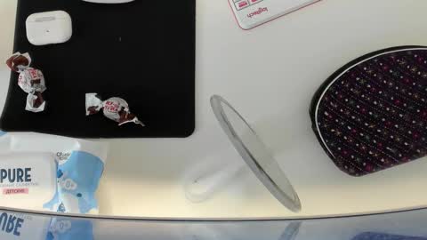 Effie Mur online show from 01-16-26, 09:41