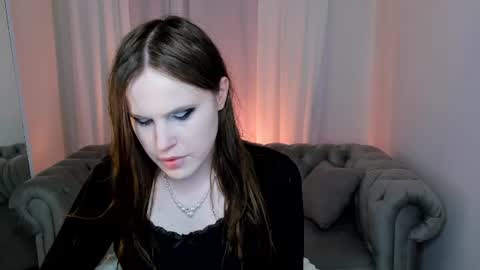 Effie Mur online show from 06-26-26, 10:25