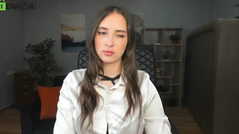 Effy Royse online show from 06-16-26, 05:37