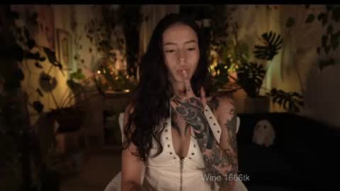 Effy online show from 06-14-26, 02:24