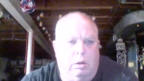 Snapshot of efriff chatting on 06-20-26, 10:29 efriff online show from 06-20-26, 10:29