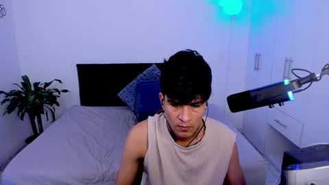 eiden_allenx1 online show from 02-06-25, 04:14