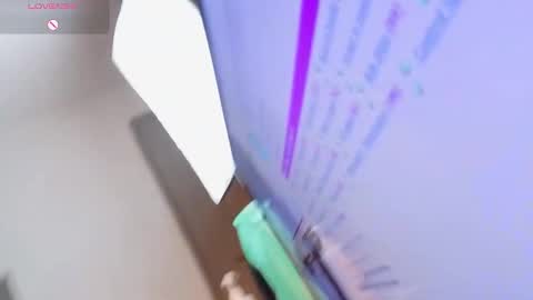 Snapshot of eileen__stone chatting on 11-19-25, 06:08 eileen__stone online show from 11-19-25, 06:08