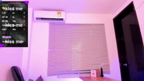 Snapshot of eileen_tanihara chatting on 04-07-26, 11:10 eileenn tanihara online show from 04-07-26, 11:10