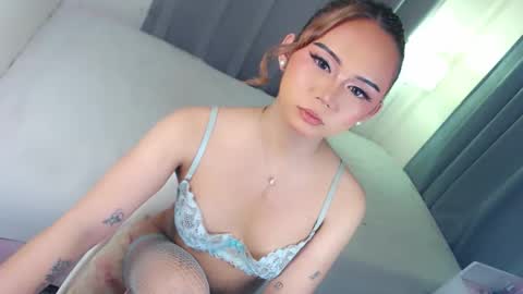 Snapshot of eilleh_loure chatting on 03-02-26, 02:46 Eilleh online show from 03-02-26, 02:46