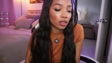 eimi   online show from 11-04-25, 07:13