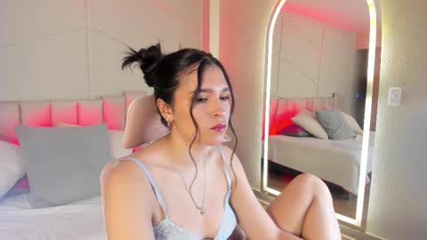 Snapshot of eimmy_bm chatting on 09-20-25, 03:13 eimmy_bm online show from 09-20-25, 03:13