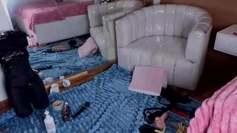 Snapshot of eimmyadams chatting on 10-25-25, 12:51 EimmyAdams online show from 10-25-25, 12:51