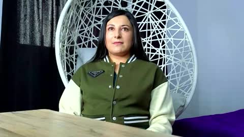 eimy__cute online show from 11-06-25, 07:04